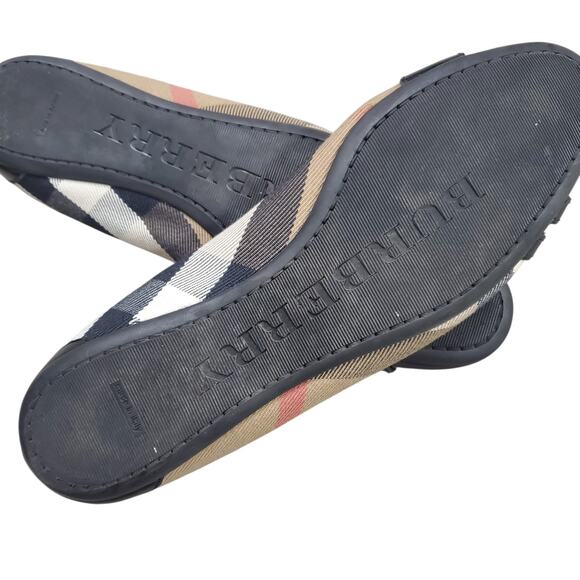 Burberry Flats Avonwick Nova Check Canvas Leather Buckle Detail - Size 7 - Picture 4 of 9